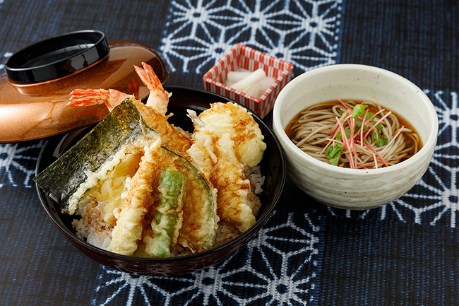 ぜいたく天丼セット（上）